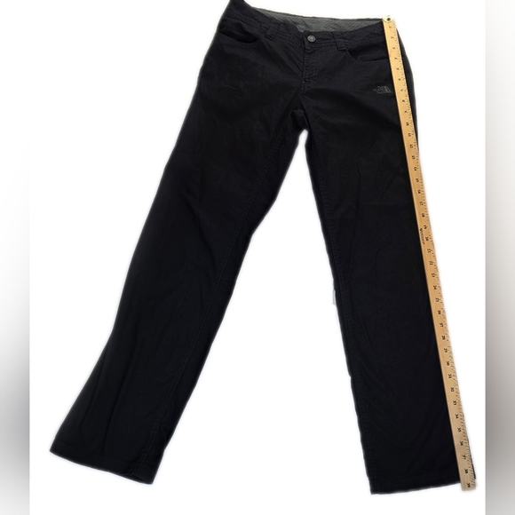 The North Face Athletic Hiking/walking Pants. Size 4R Cotton/poly Blend. In Goo - Picture 2 of 11